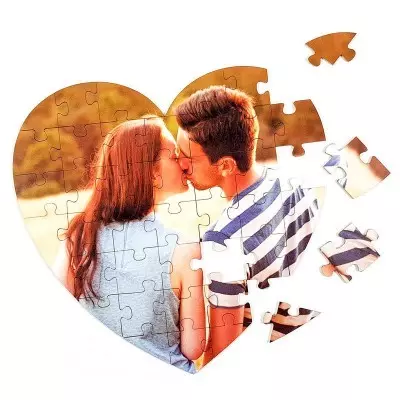 Darila za valentinovo, Puzzle v obliki srčka iz lastne fotografije