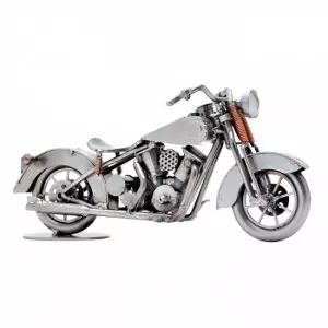 Motorno kolo kovinska skulptura