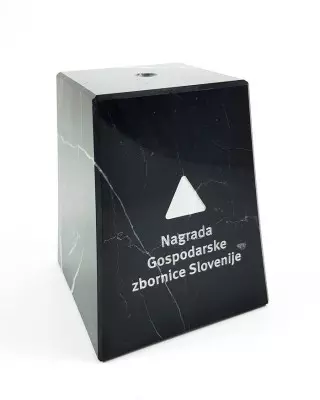 Graviranje na marmor