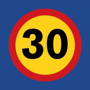 Alternative view of Prometni znak, majica z lastno letnico